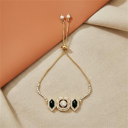 Kundan Delicate Bracelet With Gold Plating