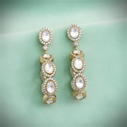 Kundan Classic Earring With Carat Mehndi Plating