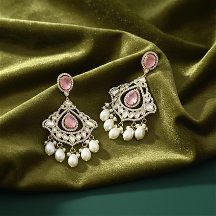 Kundan Moti Earring With Mehndi Plating