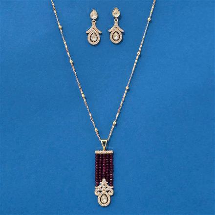 Kundan Moti Pendant Set With Gold Plating