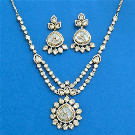 Kundan Classic Necklace Set With Mehndi Plating