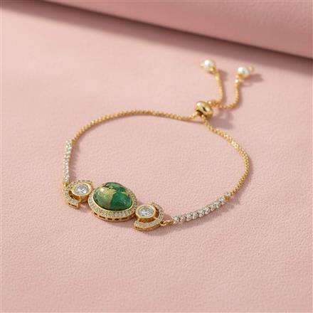 Kundan Adjustable Bracelet With Gold Plating