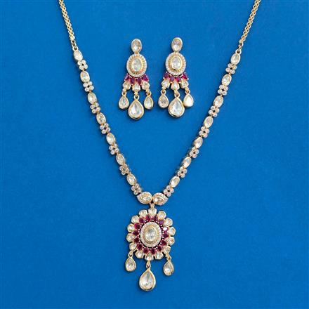Kundan Delicate Necklace With Gold Plating