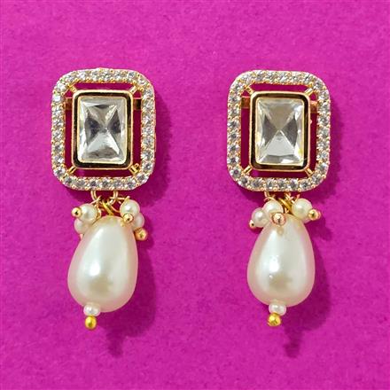 Kundan Moti Earring With Carat Plating
