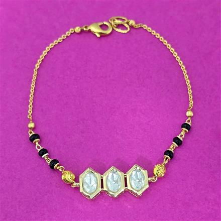 Kundan Classic Bracelet With Gold Plating