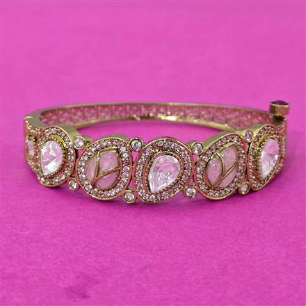Kundan Classic Kada With Mehndi Plating