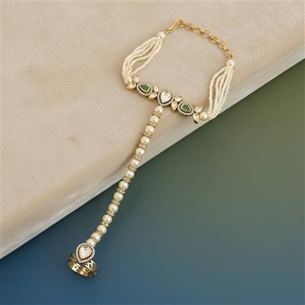 Kundan Classic Hath Pan With Mehndi Plating