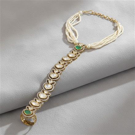 Kundan Classic Hath Pan With Mehndi Plating