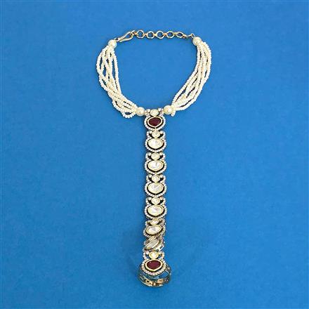 Kundan Classic Hath Pan With Mehndi Plating