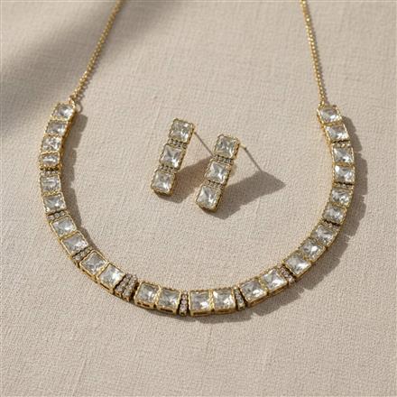 Kundan Classic Necklace Set With Mehndi Plating