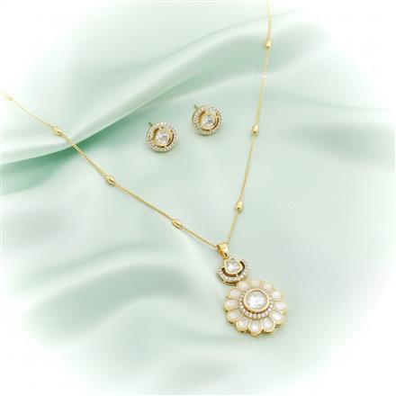 Kundan Chain Pendant Set With Carat Plating