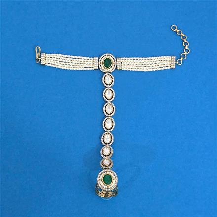 Kundan Classic Hath Pan With Mehndi Plating