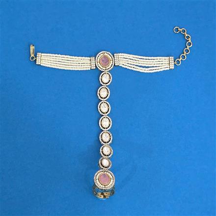 Kundan Classic Hath Pan With Mehndi Plating