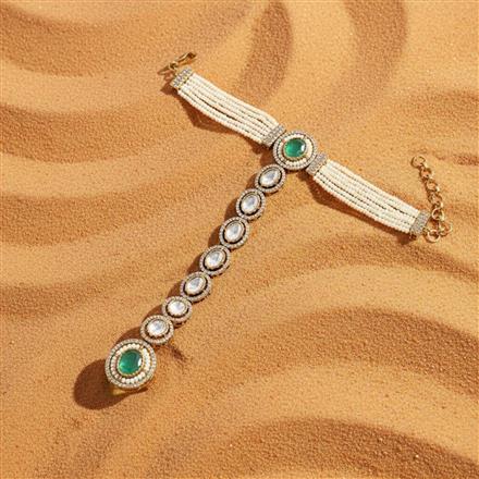 Kundan Classic Hath Pan With Mehndi Plating