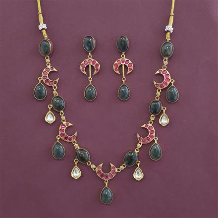 Kundan Classic Necklace With Gold Plating