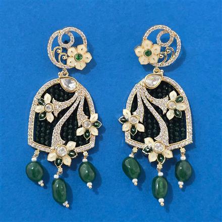 Kundan Classic Earring With Carat Gold Plating