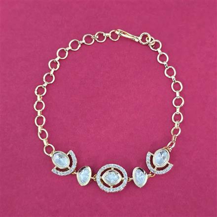 Kundan Adjustable Bracelet With Carat Gold Plating