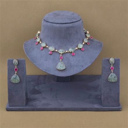 Kundan Classic Necklace With Gold Plating