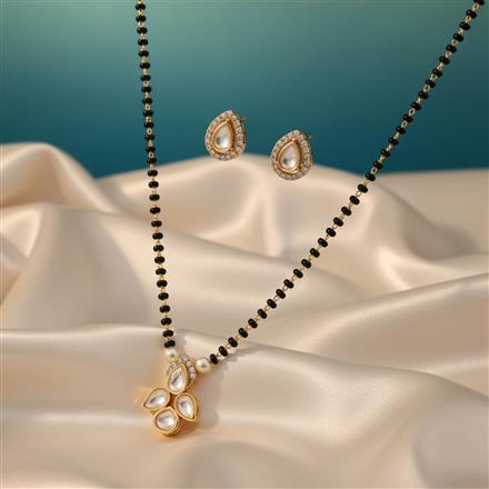 Kundan Classic Mangalsutra With Carat Gold Plating