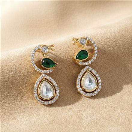 Kundan Classic Earring With Carat Gold Plating