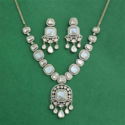 Kundan Classic Necklace Set With Mehndi Plating