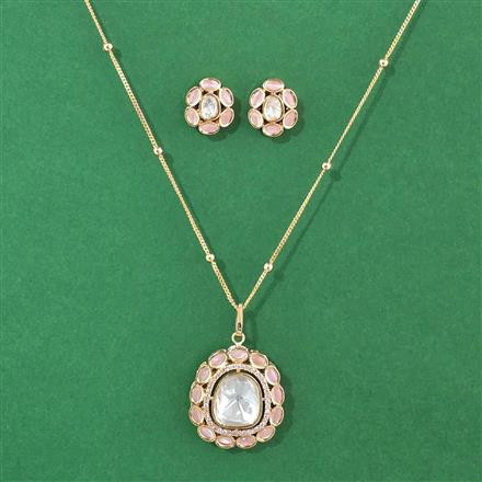 Kundan Classic Pendant Set With Carat Gold Plating