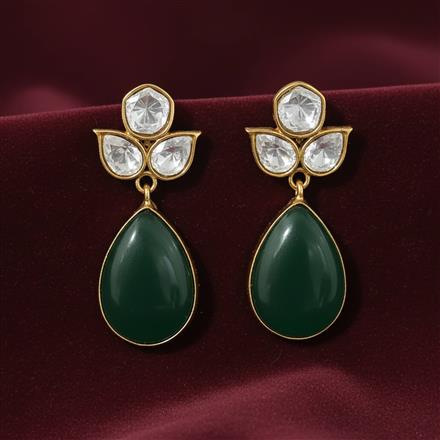 Kundan Classic Earring With Carat Gold Plating
