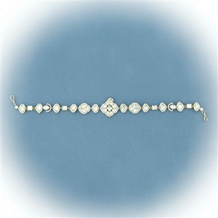 Kundan Classic Shishful With Carat Gold Plating