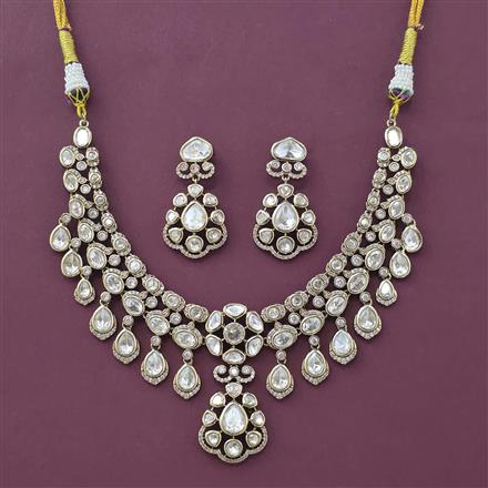 Kundan Classic Necklace With Mehndi Plating