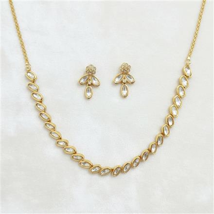 Kundan Classic Necklace With Carat Gold Plating