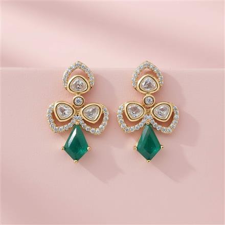 Kundan Classic Earring With Carat Gold Plating