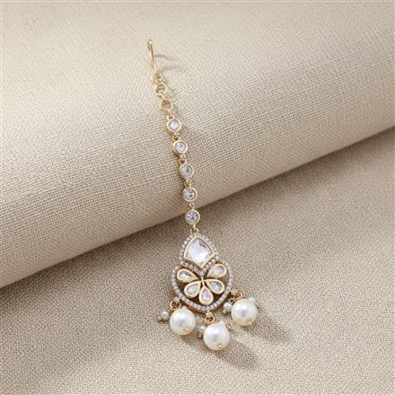 Kundan Moti Tikka With Carat Mehndi Plating