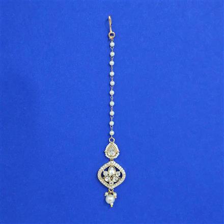 Kundan Moti Tikka With Carat Gold Plating