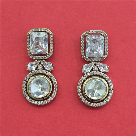 Kundan Classic Earring With Mehndi Plating