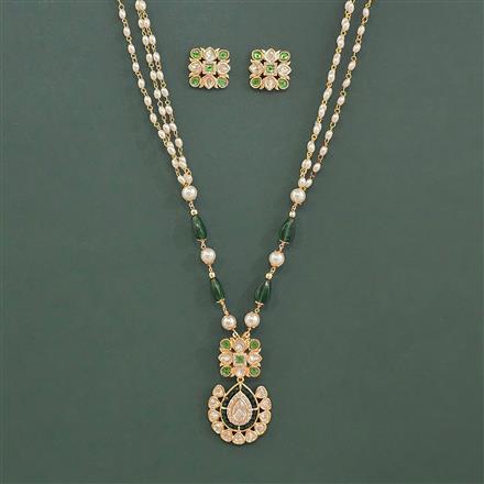Kundan Moti Pendant Set With Carat Plating
