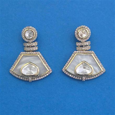 Kundan Classic Earring With Carat Mehndi  Plating