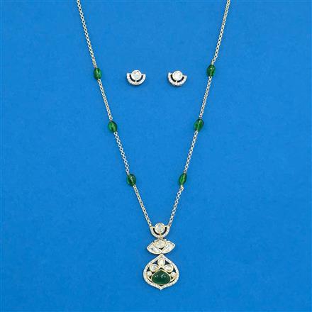 Kundan Classic Pendant Set With Carat Plating