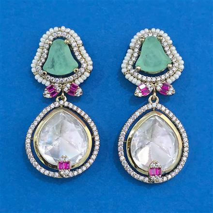 Kundan Pearl Earring With Mehndi Plating