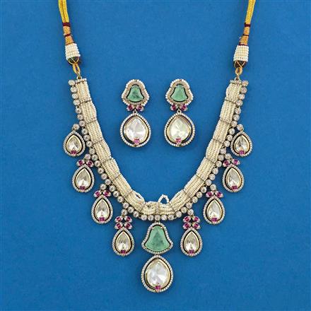 Kundan Classic Necklace With Mehndi Plating