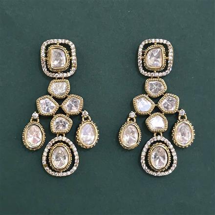 Kundan Classic Earring with Mehndi Plating