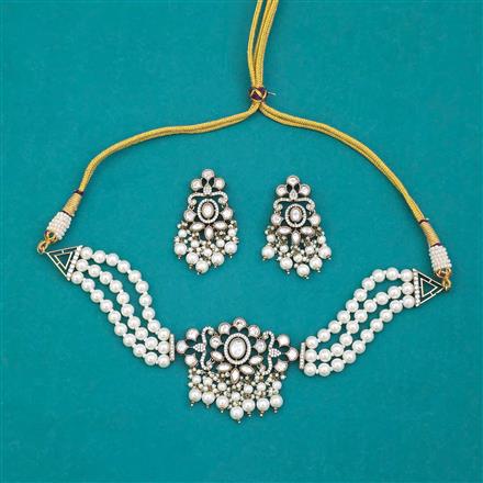 Kundan Moti Necklace With Mehndi Plating