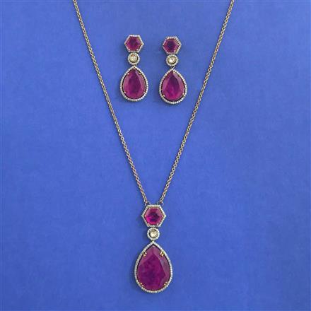 Kundan Classic Pendant Set with Mehndi Plating