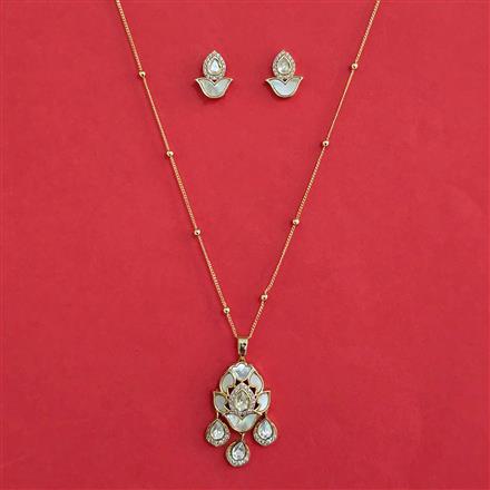 Kundan Classic Pendant Set with Carat Plating