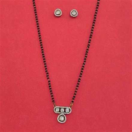 Kundan Classic Mangalsutra with Mehndi Plating