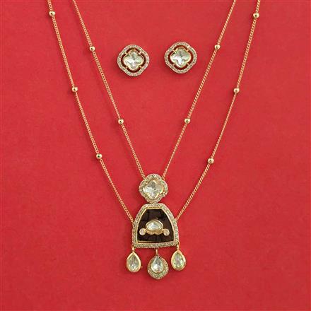Kundan Classic Pendant Set with Carat Plating