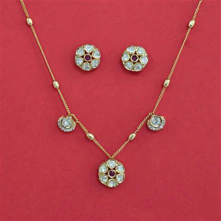Kundan Classic Pendant Set with Carat Plating