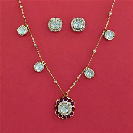 Kundan Classic Pendant Set with Carat Plating