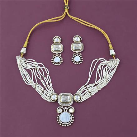 Kundan Choker Necklace with Mehndi Plating