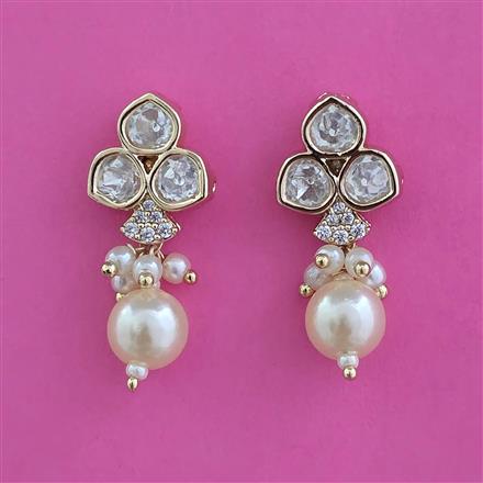 Kundan Short Earring with Carat Plating