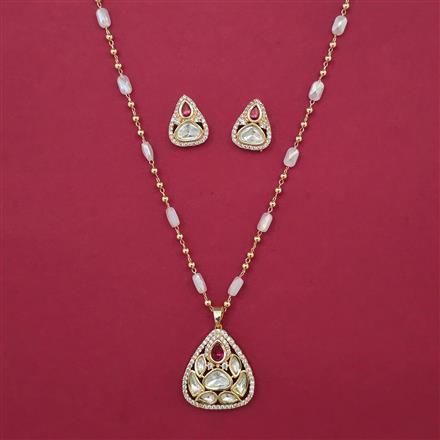 Kundan Classic Pendant Set with Carat Plating